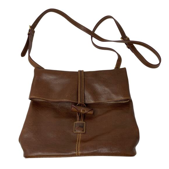 Dooney & Bourke Florentine Leather Medium Toggle Crossbody Bag Chestnut Brown - Picture 1 of 8